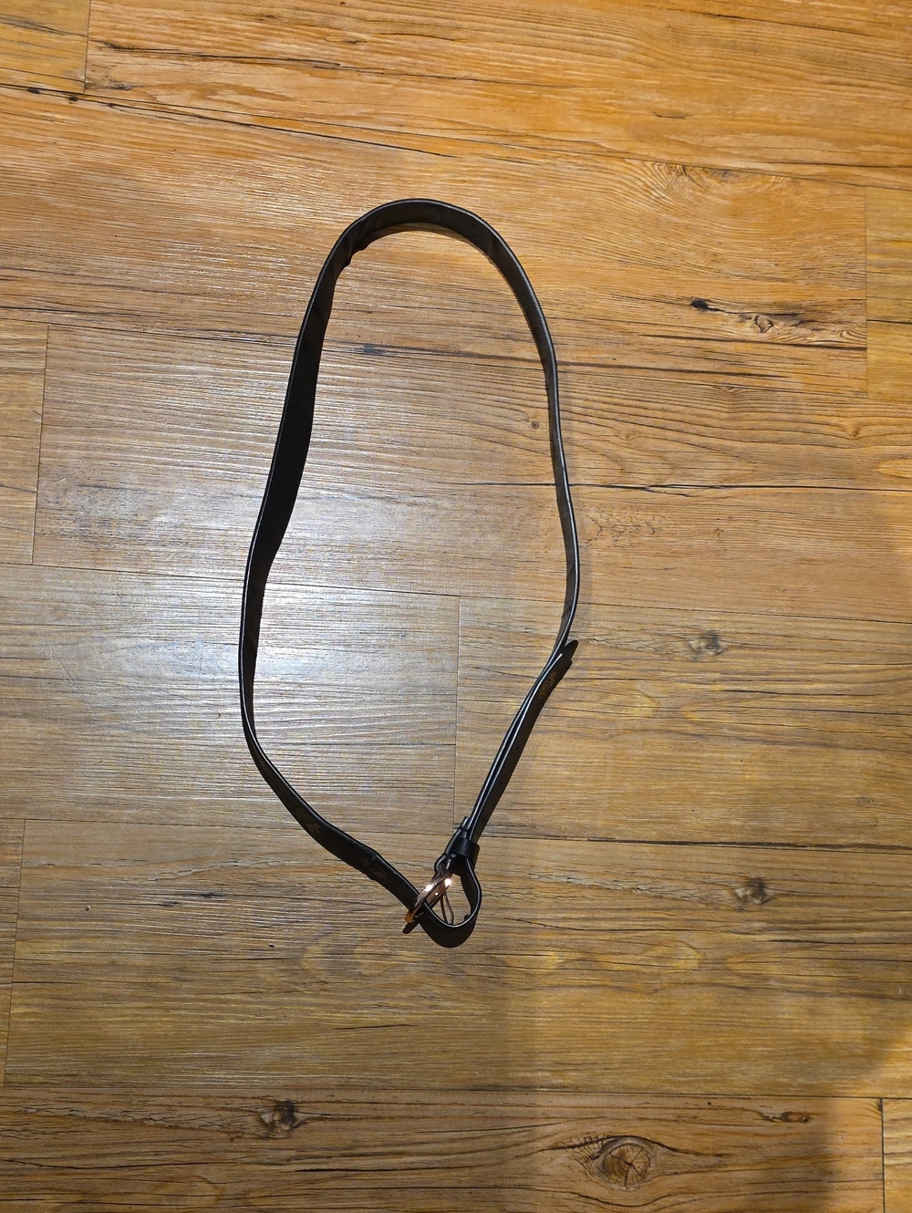 Classic Black Women’s Belt with Rose Gold Buckle